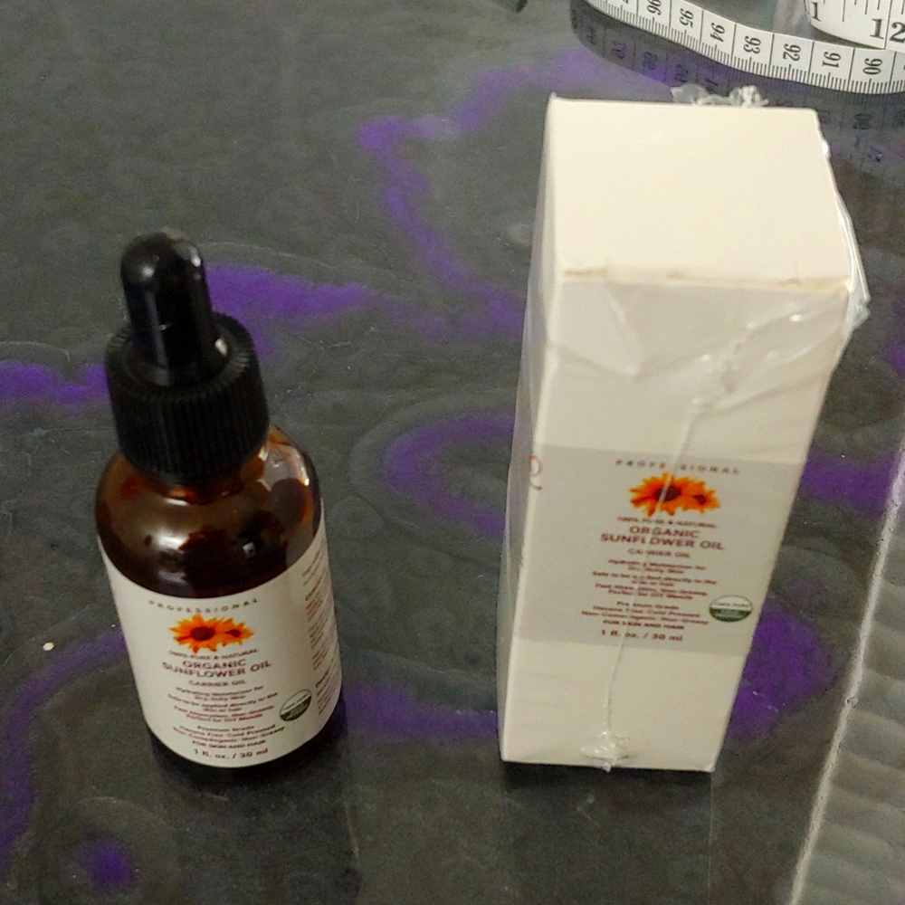 NWT ORGANIC SUNFLOWER OIL 🌻 1FL. OZ * PREMIUM GRADE